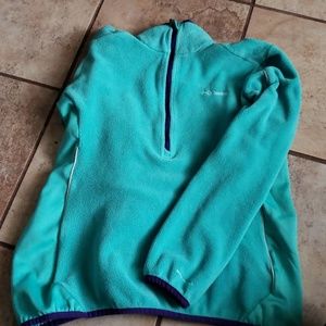 Columbia sweatshirt